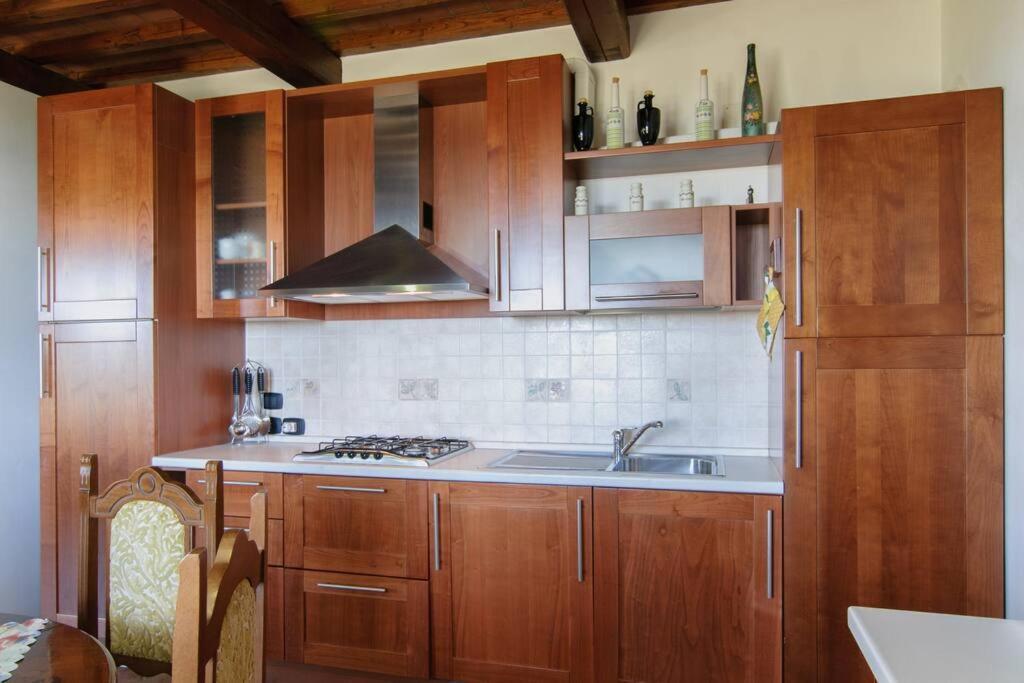 Villa Perugini Tuoro sul Trasimeno Exterior foto